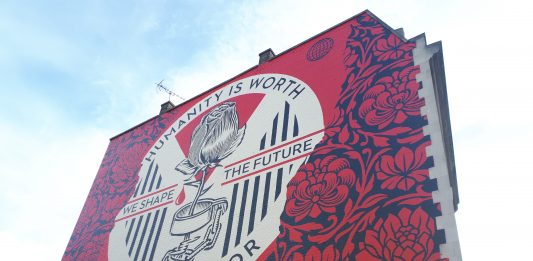 Shepard Fairey mural